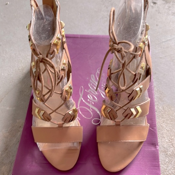 Fergie Wedge shoes from Nordstrom Size 7 - Picture 2 of 4